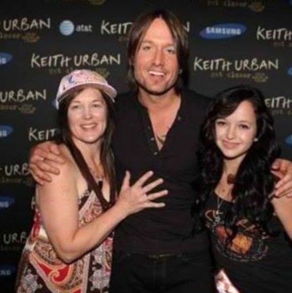 Meet your Posher, Tina - Picture 1 of 1